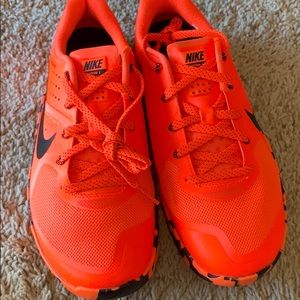 BRAND NEW NIKE METCON 2